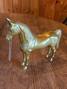 Kroll 1960s Gold Plastic Horse Figurine with Bit Chain